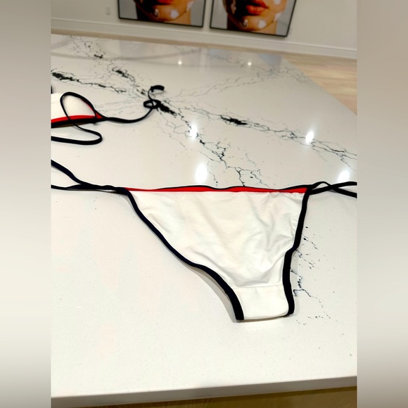 White string bikini with navy and red trim NWOT - Picture 2 of 4